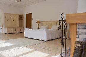 Ongal guest houses