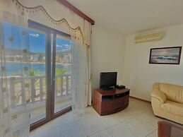 Seaview Apartments Rafailovici