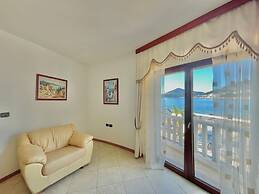 Seaview Apartments Rafailovici