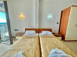 Seaview Apartments Rafailovici