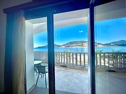 Seaview Apartments Rafailovici