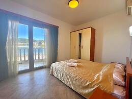 Seaview Apartments Rafailovici