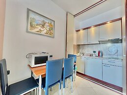 Seaview Apartments Rafailovici