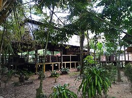 Inotawa Lodge