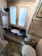 B&B ROSSIEROSSI