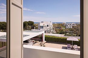 Tzanis Resort