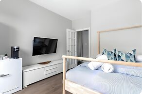 Cheerful and Modern