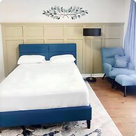 Cheerful and Modern