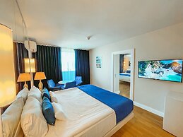 Seaside VIP40