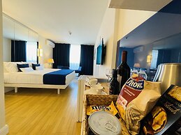 Seaside VIP40