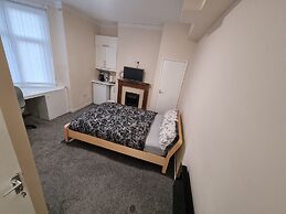 Remarkable 3-bed House in Wallsend