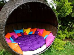 Deluxe 4/5 Bed Hot Tub Cinema Room 15