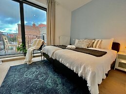 One Lux Stay near Fashion District