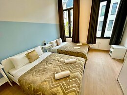 One Lux Stay near Fashion District