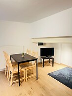 One Lux Stay near Fashion District