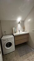 One Lux Stay near Fashion District