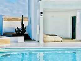 CIH Apartments