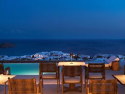 Ezio Bo Luxury Living
