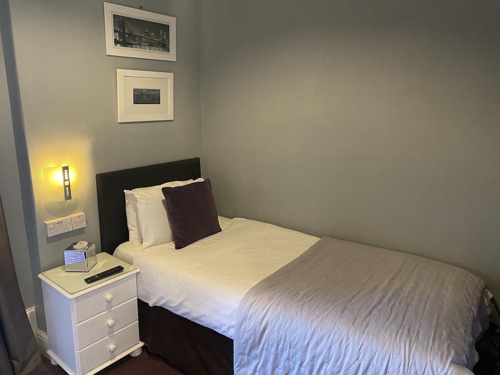Cornerways Guest House