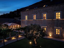 Palace Natali