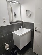 Davin City Apartments