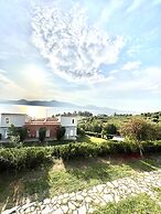 Thalassa Hotel