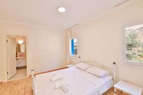 Fly Inn Suites Kaş