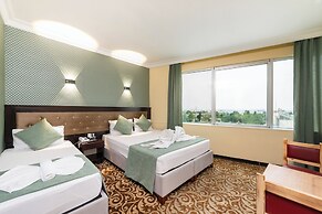 Grand Abimo Hotel