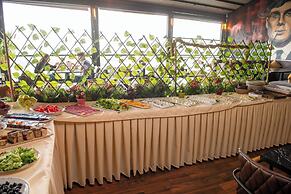 Grand Abimo Hotel