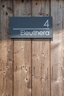 HOUSEBOAT ELEUTHERA