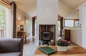 Lodge 16