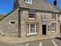 Lodge 11
