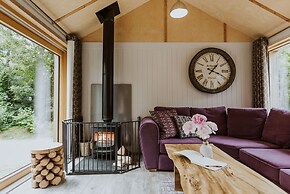 Lodge 19