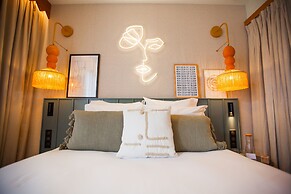 Bloom House Hotel & SPA