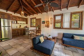 CAMP BAY LODGE