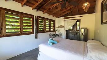 CAMP BAY LODGE