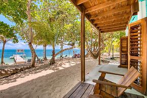 CAMP BAY LODGE