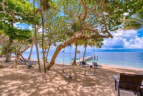 CAMP BAY LODGE