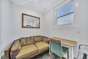 113 Hoddle