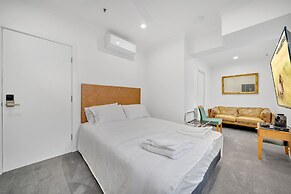 113 Hoddle