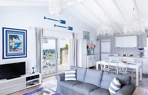 Juniper House - Charming 3 bed Villa With sea View