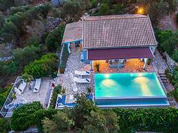 Myrtle Cottage - Charming 2 bed Cottage