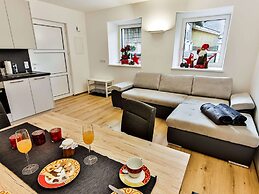 Inviting Apartment in Inzing With Garden