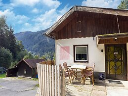 Apartment Feld am See Near Ski Slopes