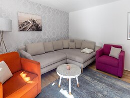 Apartment Feld am See Near Ski Slopes