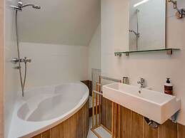 Apartment Feld am See Near Ski Slopes