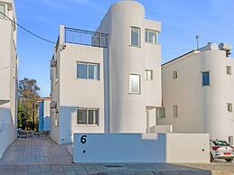Sanders White Mountains - Cozy Villa With Pool