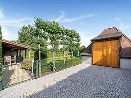Alken Farm Stay With Terrace