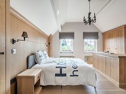 Alken Farm Stay With Terrace