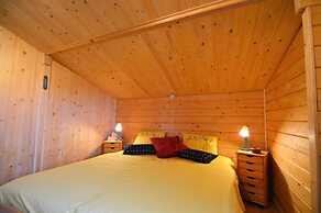 Pleasant Chalet in Anhee in a Charming Area